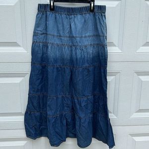 Vintage Studio West Western Ruffle Denim Maxi Skirt